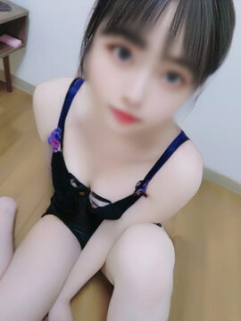 綾瀬 唯セラピスト